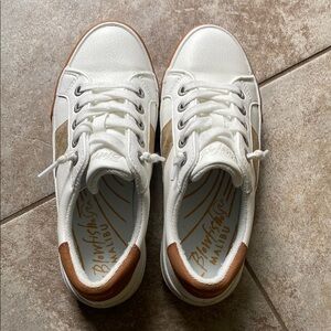 Blowfish Malibu Women's Wave-hi Slip-on Sneaker